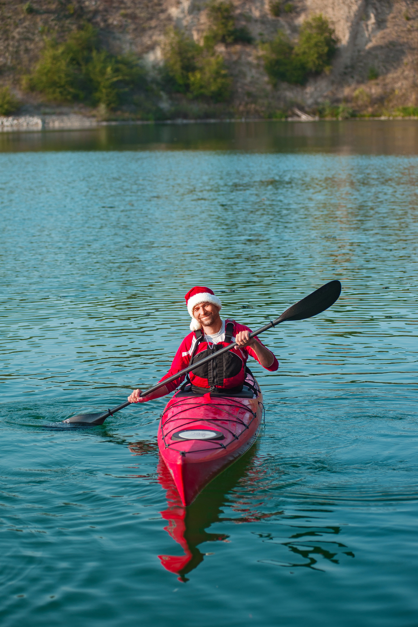 Babbo natale in canoa città di castello